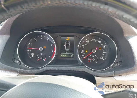 2017 Volkswagen Passat 1.8T Se z USA, uszkodzony, nr VIN 1VWBT7A36HC053603